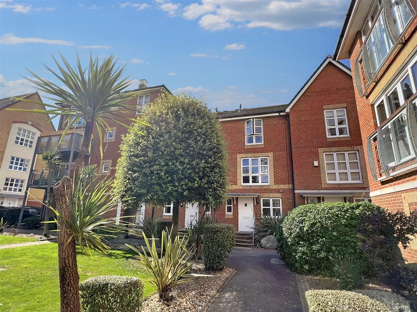 Property Details for Caroline Way Eastbourne BN23 5AY Town Property